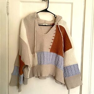 POL Hooded Sweater with colorblock detail